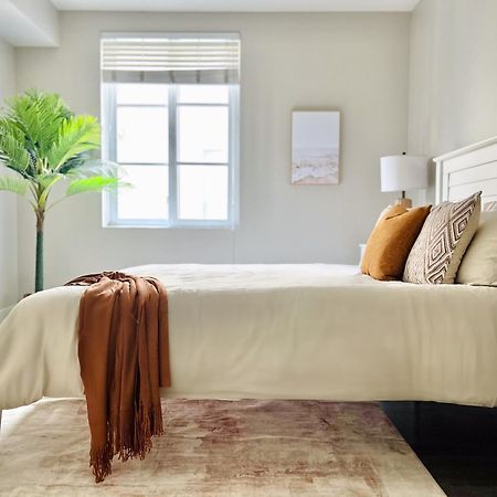 2Bd 2Ba Santa Monica Apartment With Relaxing Pool View Los Angeles Ngoại thất bức ảnh