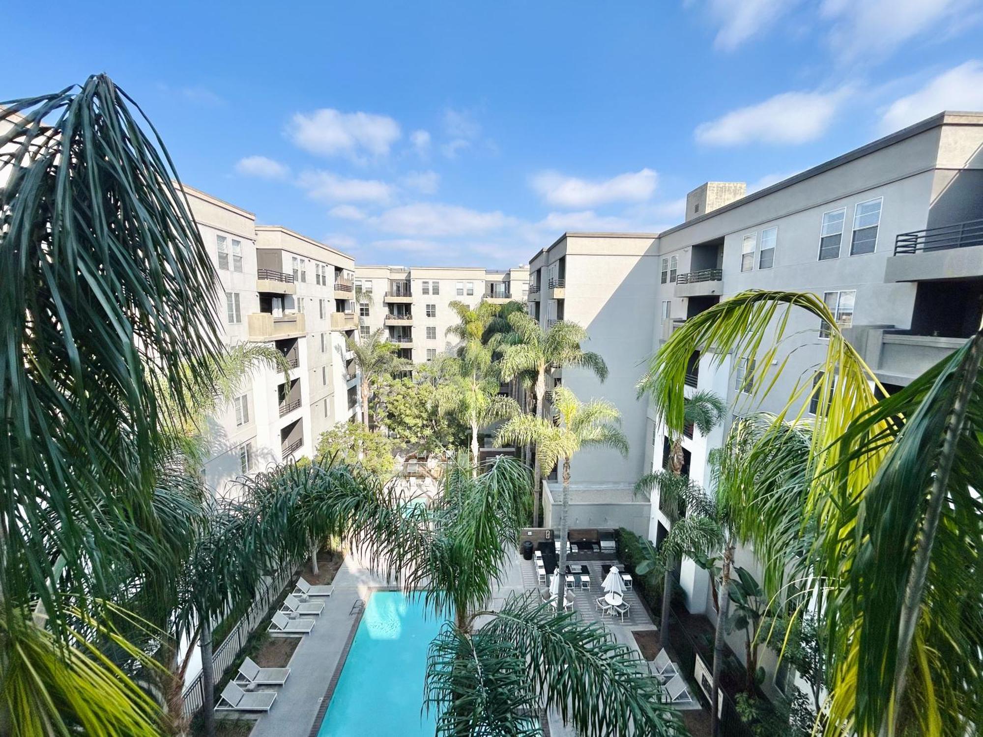 2Bd 2Ba Santa Monica Apartment With Relaxing Pool View Los Angeles Ngoại thất bức ảnh