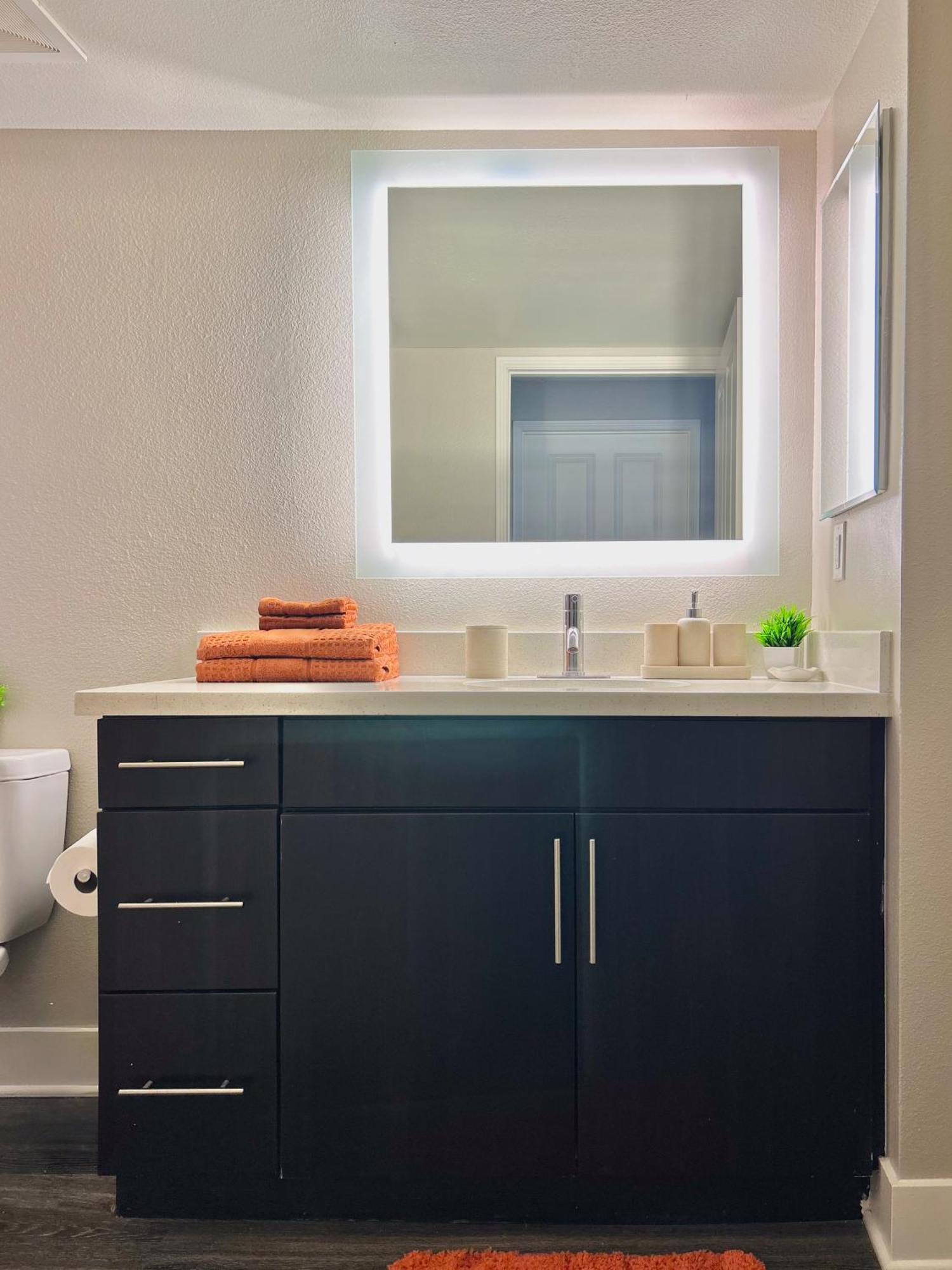 2Bd 2Ba Santa Monica Apartment With Relaxing Pool View Los Angeles Ngoại thất bức ảnh