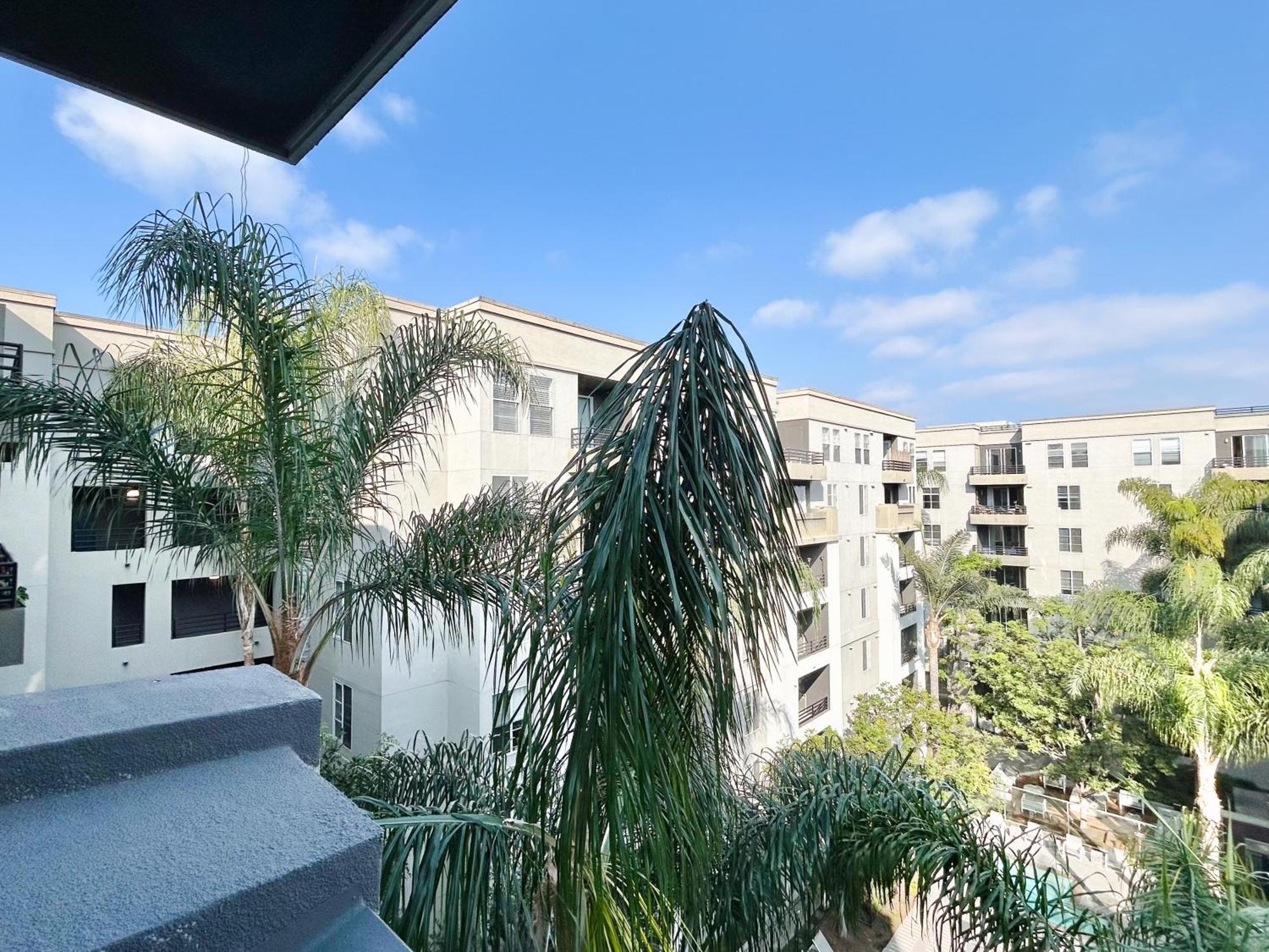2Bd 2Ba Santa Monica Apartment With Relaxing Pool View Los Angeles Ngoại thất bức ảnh